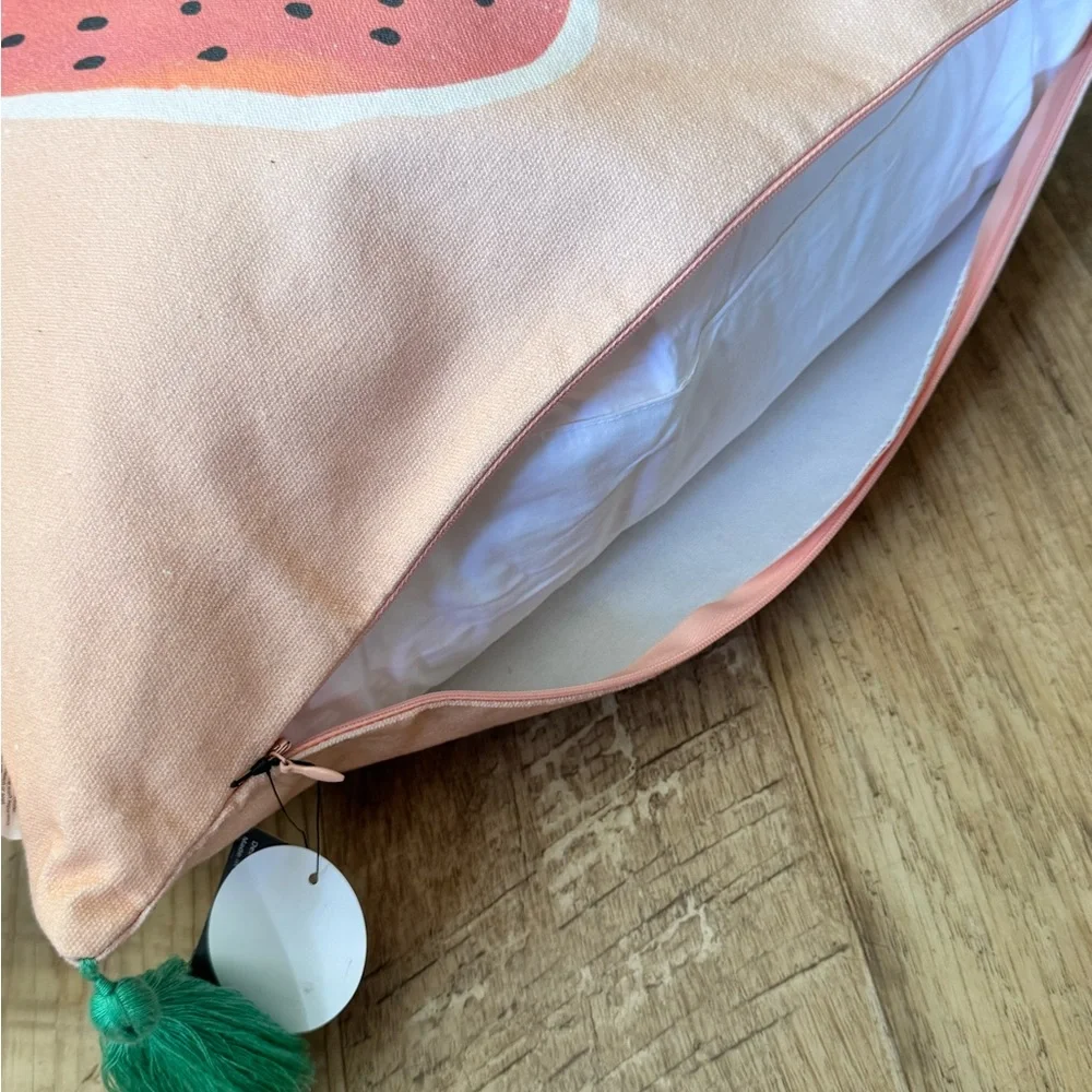 NWT Las Australia Home Collection Watercolor Strawberry Pillow w/ Green Tassels